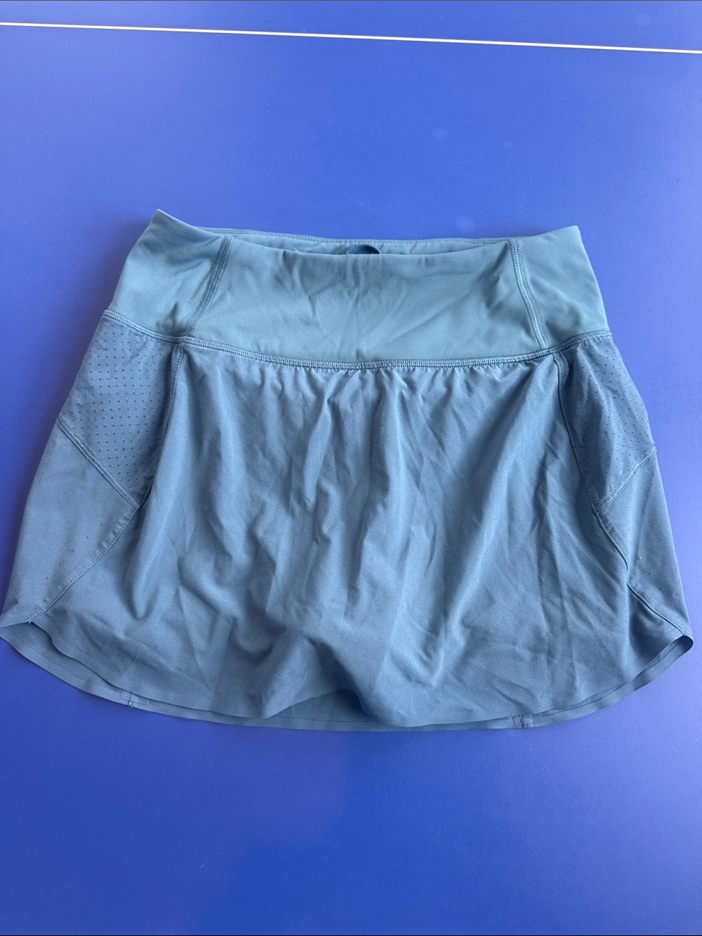 Women’s Athletic Skort - Slate Blue Athleta never worn size XS